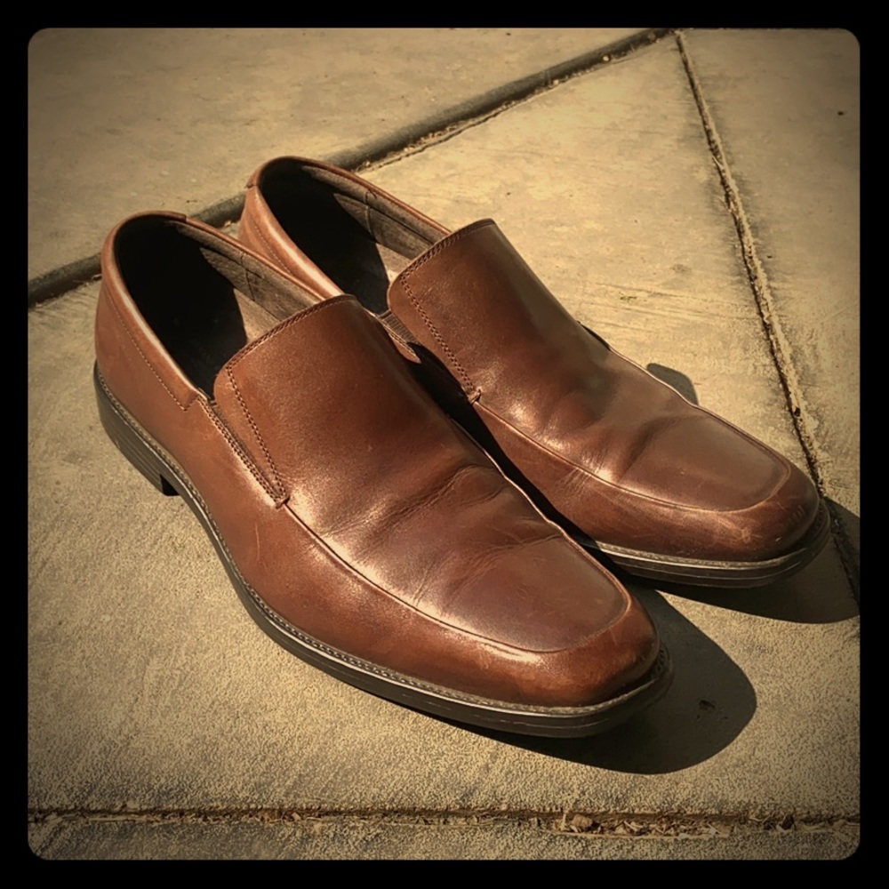 Men’s Banana Republic dress loafers